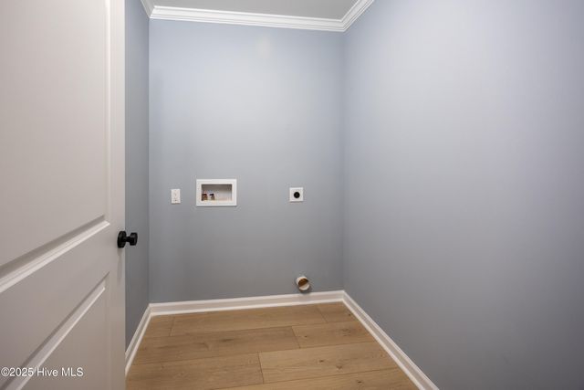 304 S West Street, Roseboro, NC 28382