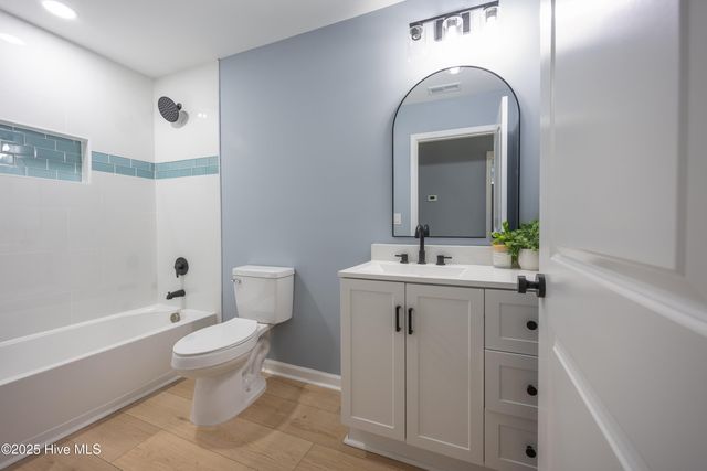 304 S West Street, Roseboro, NC 28382