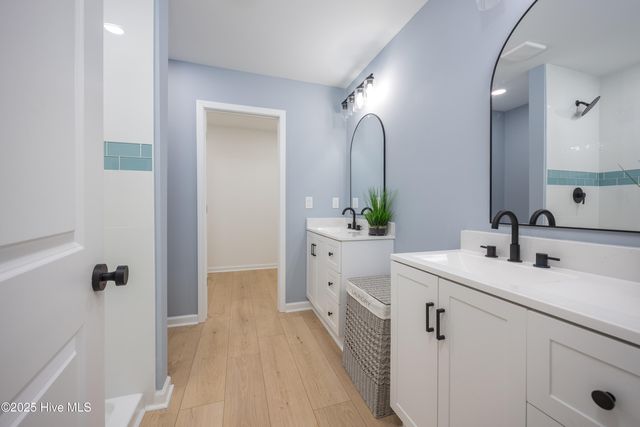 304 S West Street, Roseboro, NC 28382