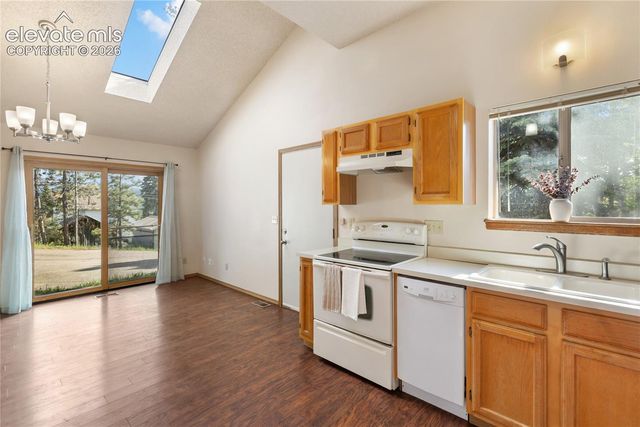 249 E Lake Avenue, Woodland Park, CO 80863