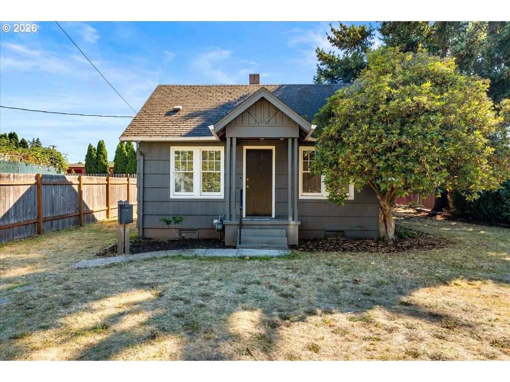 5926 Ne GOING St, Portland, OR 97218