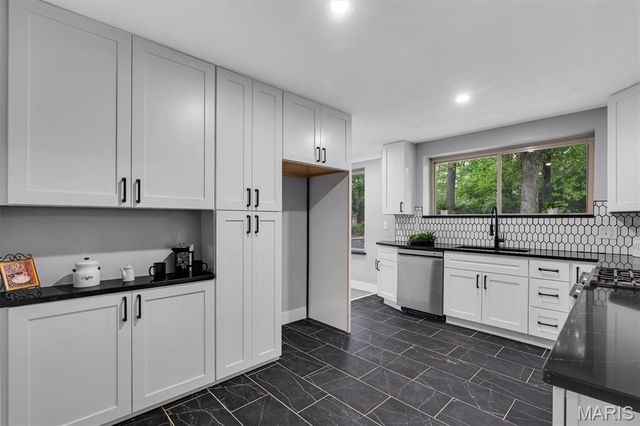7308 Shiloh Lane, Affton, MO 63123