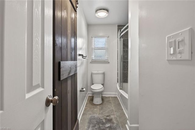 3017 Guenevere DR, Chesapeake, VA 23323