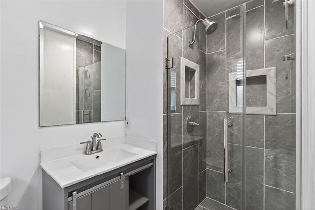 3017 Guenevere DR, Chesapeake, VA 23323