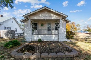 2200 W Maple St, Wichita, KS 67213