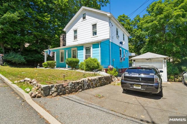 20 Nassau, North Haledon, NJ 07508