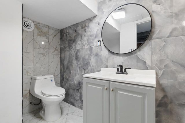 3739 N 58th BOULEVARD, Milwaukee, WI 53216