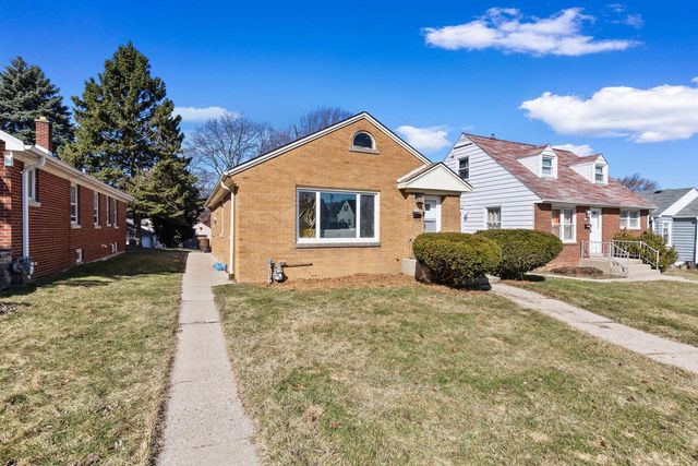 3739 N 58th BOULEVARD, Milwaukee, WI 53216