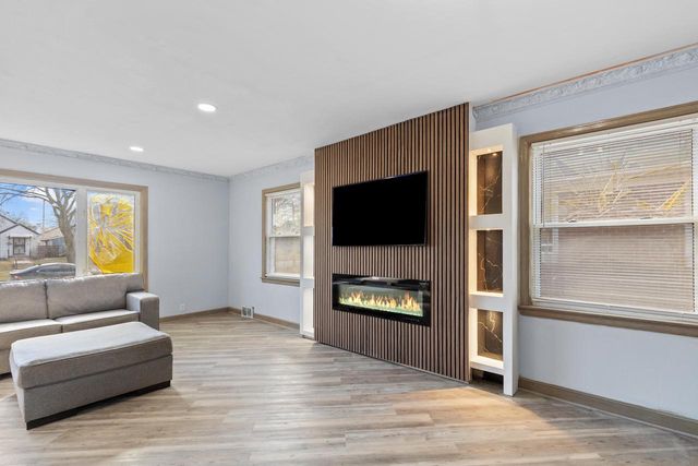 3739 N 58th BOULEVARD, Milwaukee, WI 53216