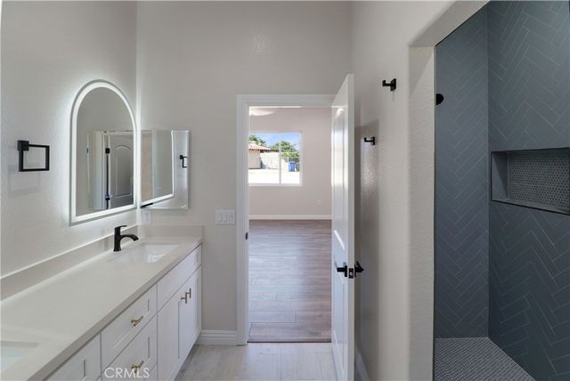 14785 Tiger Tail Road, Apple Valley, CA 92307