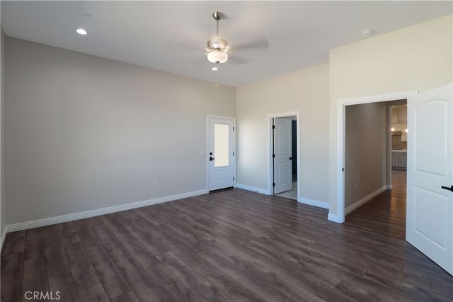 14785 Tiger Tail Road, Apple Valley, CA 92307