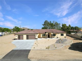 14785 Tiger Tail Road, Apple Valley, CA 92307