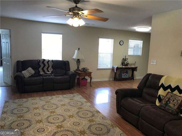 121 Heritage Way, Dallas, GA 30157