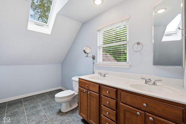 2442 N Alabama Street, Indianapolis, IN 46205