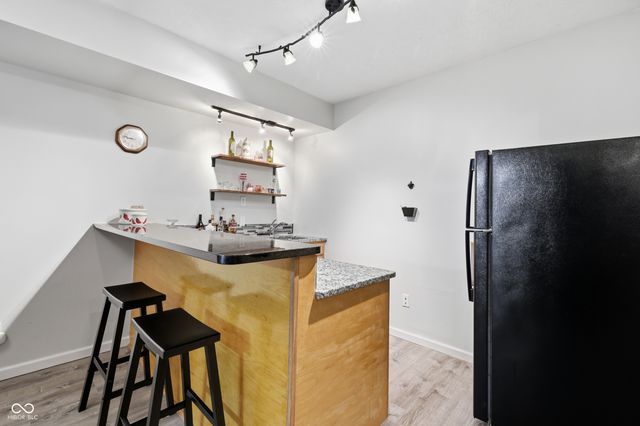 2442 N Alabama Street, Indianapolis, IN 46205