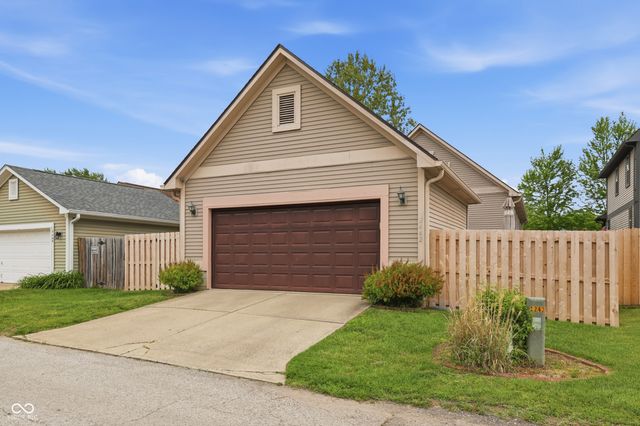 2442 N Alabama Street, Indianapolis, IN 46205