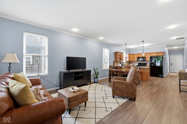 2442 N Alabama Street, Indianapolis, IN 46205