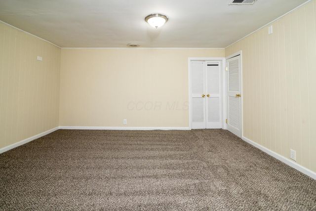 557 Simbury Street, Columbus, OH 43228