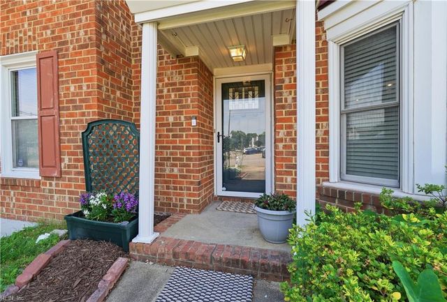 851 Sommerville CRES, Chesapeake, VA 23320