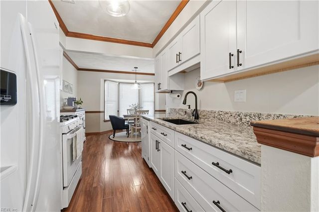 851 Sommerville CRES, Chesapeake, VA 23320