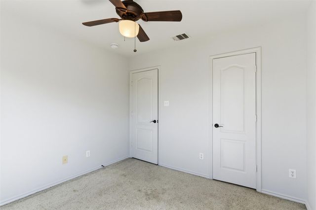 602 Yosemite TRL, Taylor, TX 76574