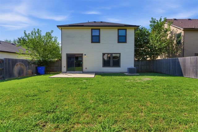 602 Yosemite TRL, Taylor, TX 76574