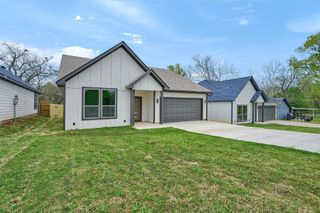715 E Hanna Street, Denison, TX 75021