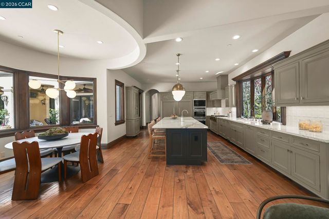 2080 Calle Los Callados, Diablo, CA 94528