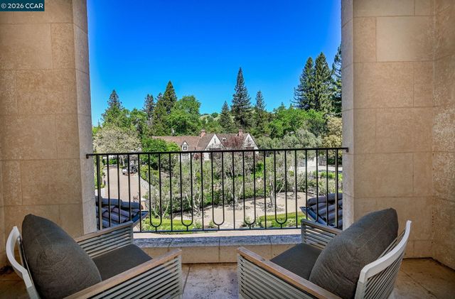 2080 Calle Los Callados, Diablo, CA 94528