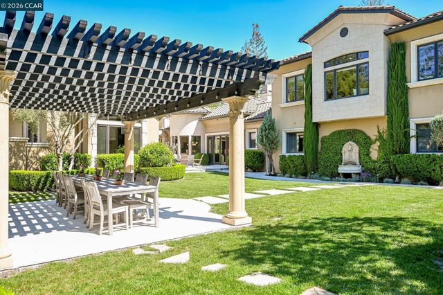 2080 Calle Los Callados, Diablo, CA 94528