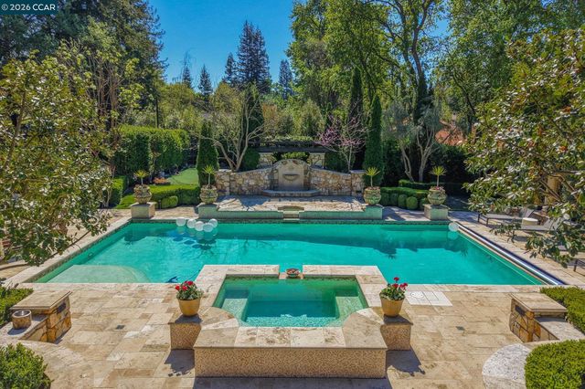 2080 Calle Los Callados, Diablo, CA 94528