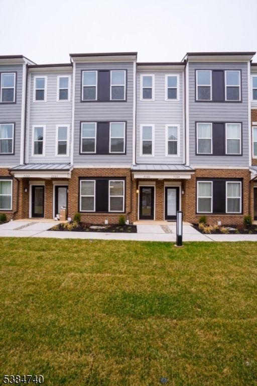 7 Sadie Cir 7103, Union Twp., NJ 07083