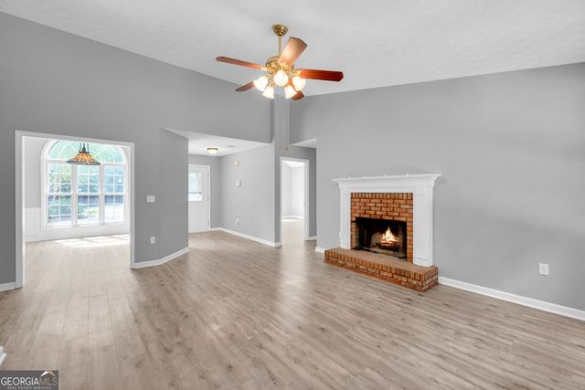 271 Jackson Park Drive, Hoschton, GA 30548
