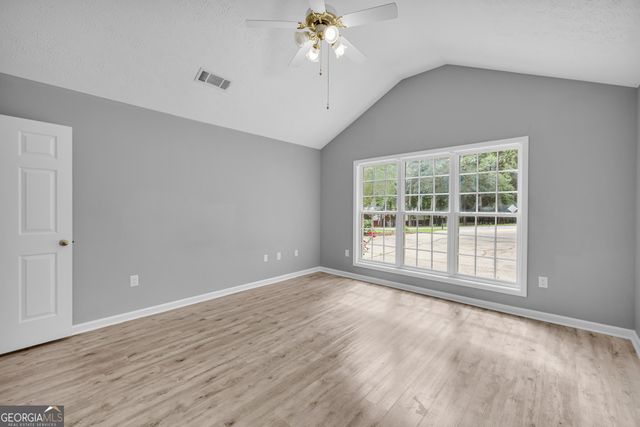 271 Jackson Park Drive, Hoschton, GA 30548