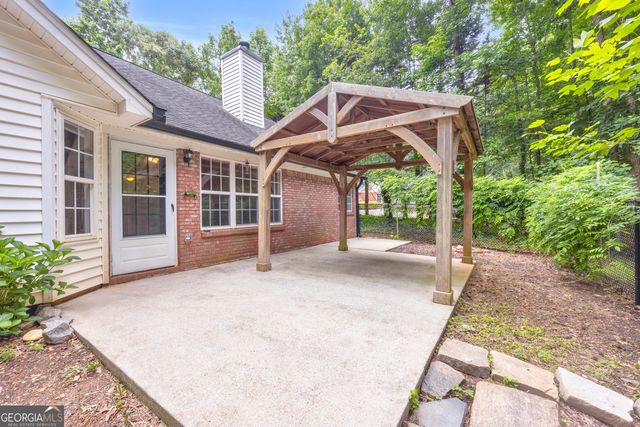 271 Jackson Park Drive, Hoschton, GA 30548