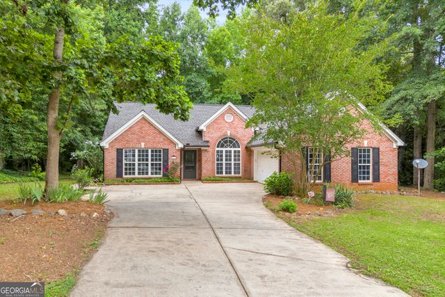 271 Jackson Park Drive, Hoschton, GA 30548