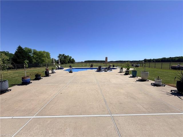 920 Beaver Dam RD, Chesapeake, VA 23322
