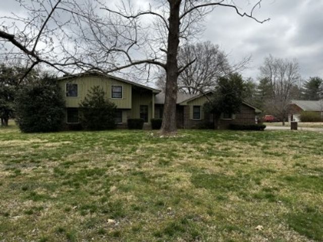 425 Jones Mill Rd, La Vergne, TN 37086