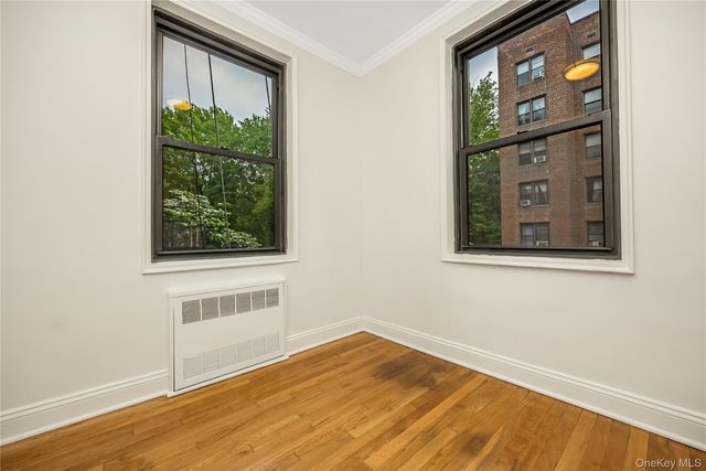 150-10 71st Avenue 2K, Kew Garden Hills, NY 11367