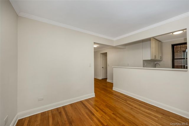 150-10 71st Avenue 2K, Kew Garden Hills, NY 11367