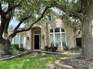7503 Northwoods Drive, Sugar Land, TX 77479