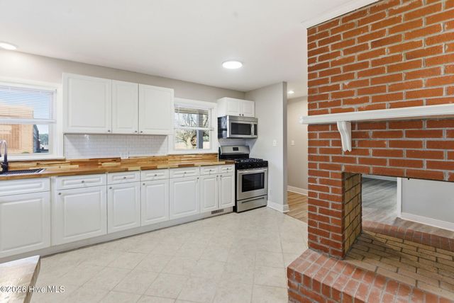 1104 Devereaux Street, Goldsboro, NC 27530