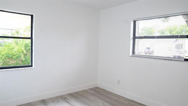 15 N SATURN AVENUE, Clearwater, FL 33755