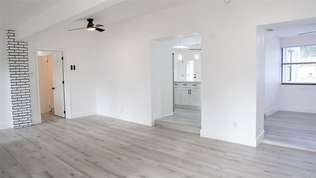 15 N SATURN AVENUE, Clearwater, FL 33755