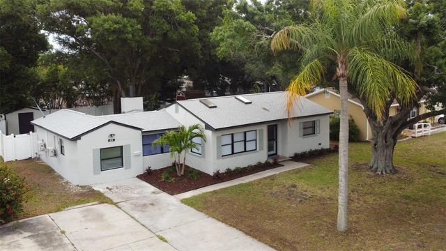 15 N SATURN AVENUE, Clearwater, FL 33755