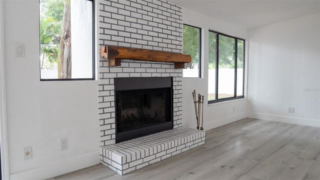 15 N SATURN AVENUE, Clearwater, FL 33755