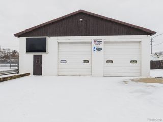 3220 Western Road, Flint, MI 48506
