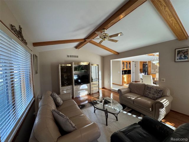 48583 Tilch Road, Macomb Township, MI 48044