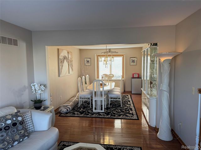 48583 Tilch Road, Macomb Township, MI 48044