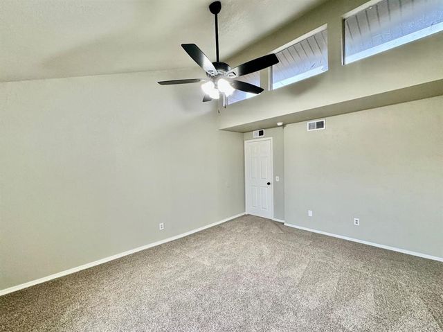 1820 Three Stars Road, Edmond, OK 73034